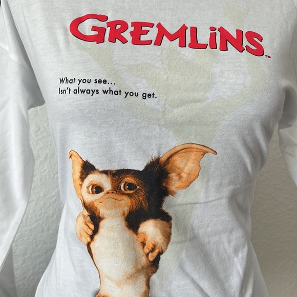 Gremlins Gizmo Long Sleeve Crop Top - Picture 3 of 8